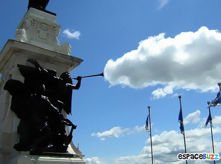 Illustration de l'article : 16 photos en trompe-l'oeil avec des nuages