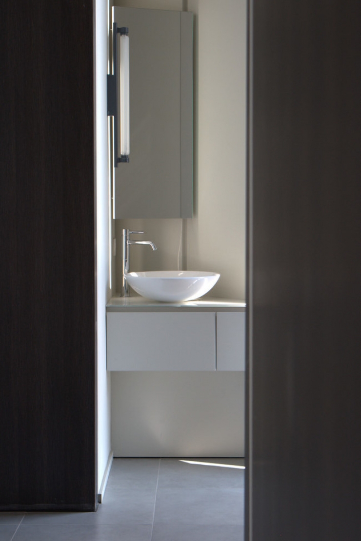 Illustration de l'article : Ce château d'eau inutilisé n'intéressait personne, jusqu'à ce qu'un architecte passe par la et le transforme en un appartement magnifique!