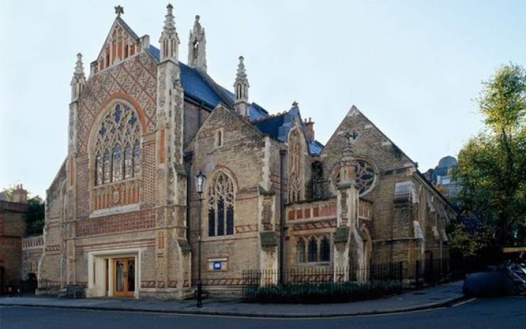 Illustration de l'article : 9 églises transformées en appartements ou maisons. La 5 ème vaut vraiment le détour !