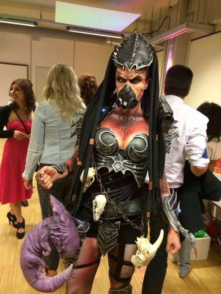 Illustration de l'article : Cette maquilleuse s'inspire des contes fantastiques pour créer ses costumes. Le résultat est génial !