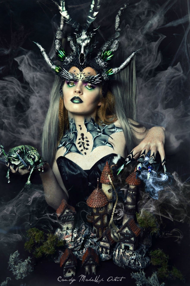 Illustration de l'article : Cette maquilleuse s'inspire des contes fantastiques pour créer ses costumes. Le résultat est génial !