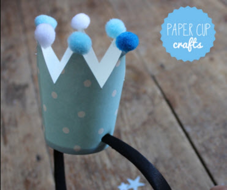 Illustration de l'article : Faites plaisir aux enfants avec ces 16 bricolages autour d'Elsa, La Reine Des Neiges…