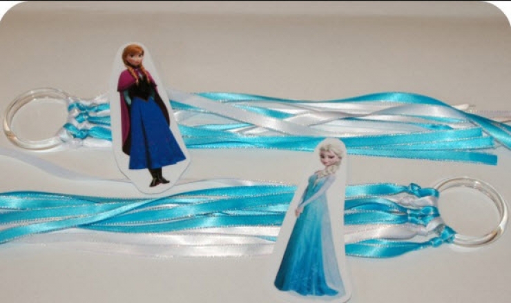 Illustration de l'article : Faites plaisir aux enfants avec ces 16 bricolages autour d'Elsa, La Reine Des Neiges…