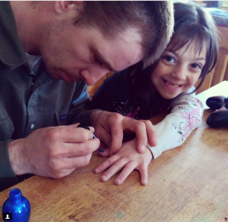 Illustration de l'article : 15 photos qui montrent que les hommes assurent dans leur rôle de papa…Ils sont adorables !