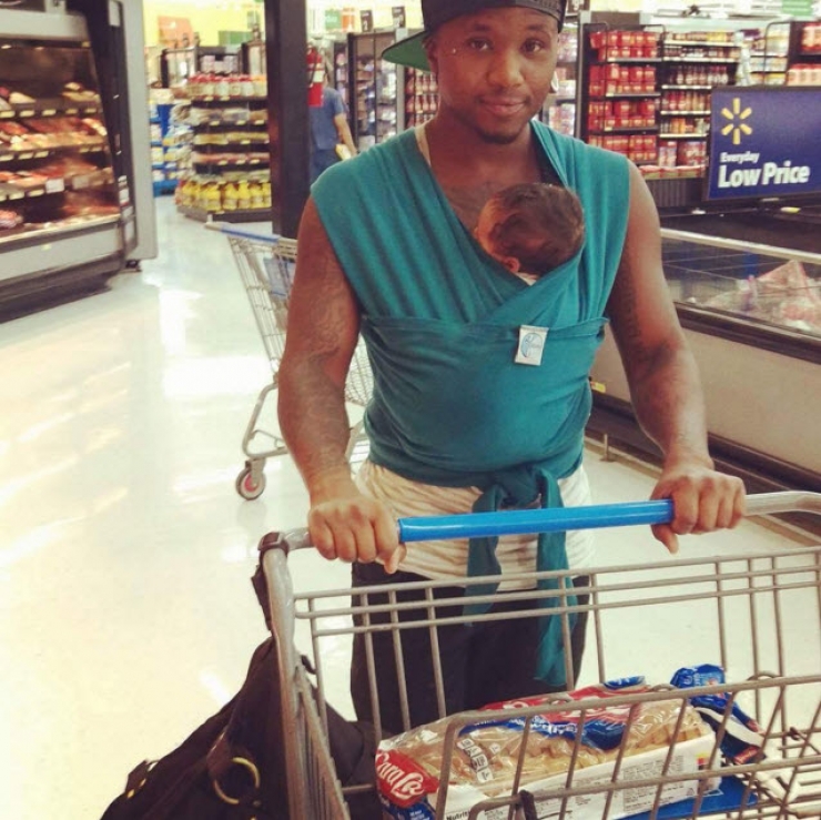 Illustration de l'article : 15 photos qui montrent que les hommes assurent dans leur rôle de papa…Ils sont adorables !