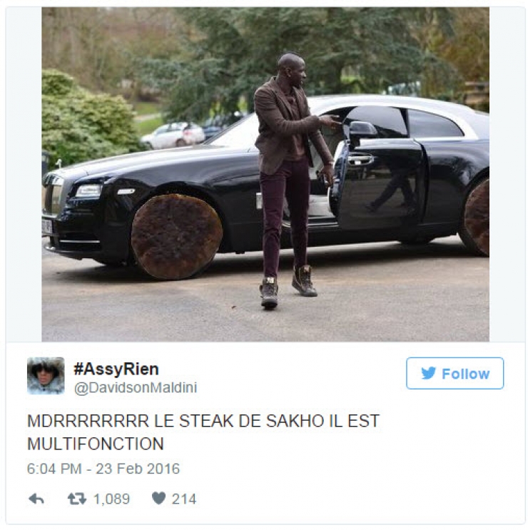 Vadim Prepare Un Tweet Pour Informer