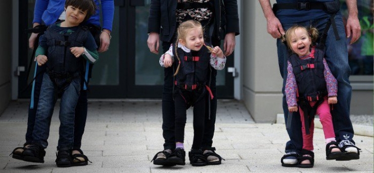 Illustration de l'article : Cette maman a révolutionné la vie de son fils handicapé avec cette invention...