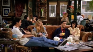 Illustration : "Les 236 épisodes de Friends compilés dans une vidéo de 236 secondes"