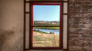 Illustration : "Maisons abandonnées avec vue sur poésie"