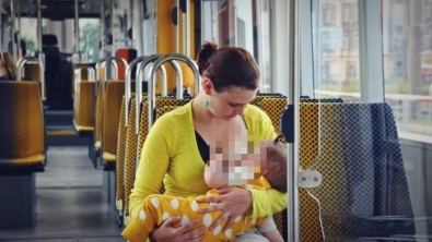 Illustration : Incroyable: Un chauffeur exige qu'une mère sorte de son bus parce qu'elle allaite son enfant...